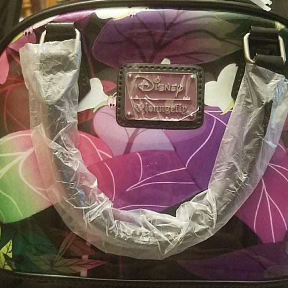 NWT Limited edition Alice in Wonderland Disney - Picture 4 of 6